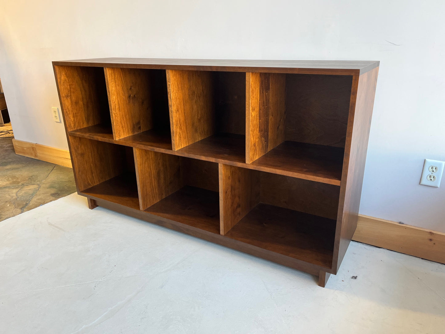 Record Storage Cabinet with Base - 700 Records - Cherry - Teak Finish