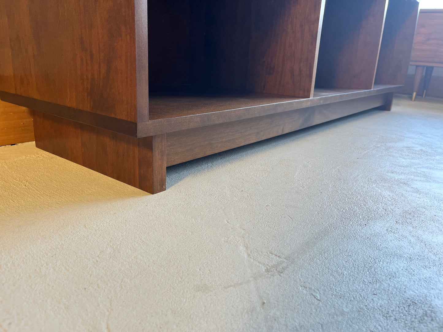 Record Storage Cabinet with Base - 700 Records - Cherry - Teak Finish